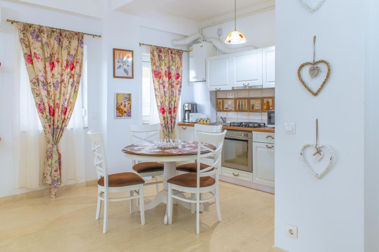 Morsky Apartamento Năvodari Exterior foto